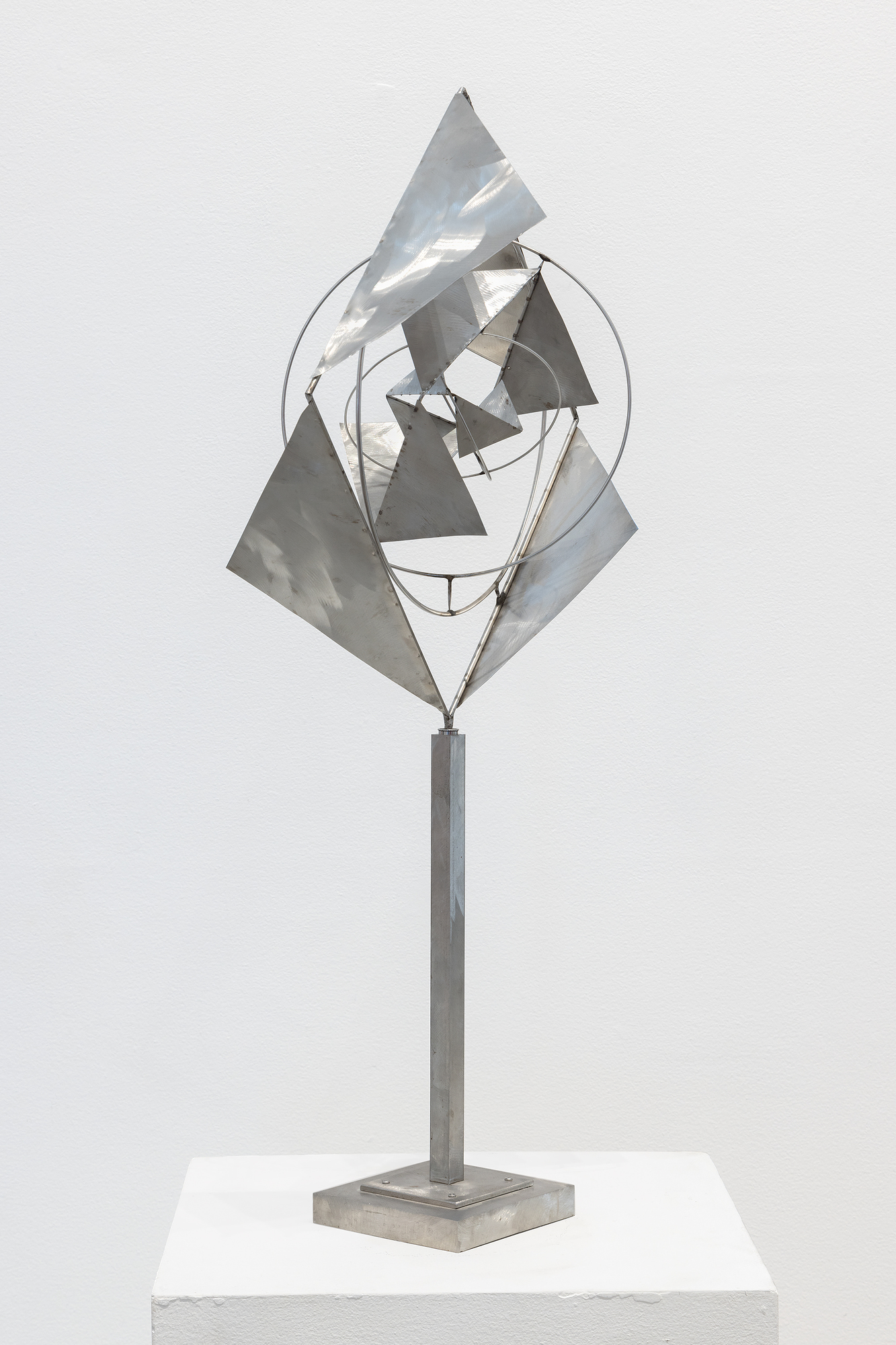 GEORGE RICKEY - Space Churn with Squares - kinetic sculpture in stainless steel - 35 1/2 x 20 x 13 in.