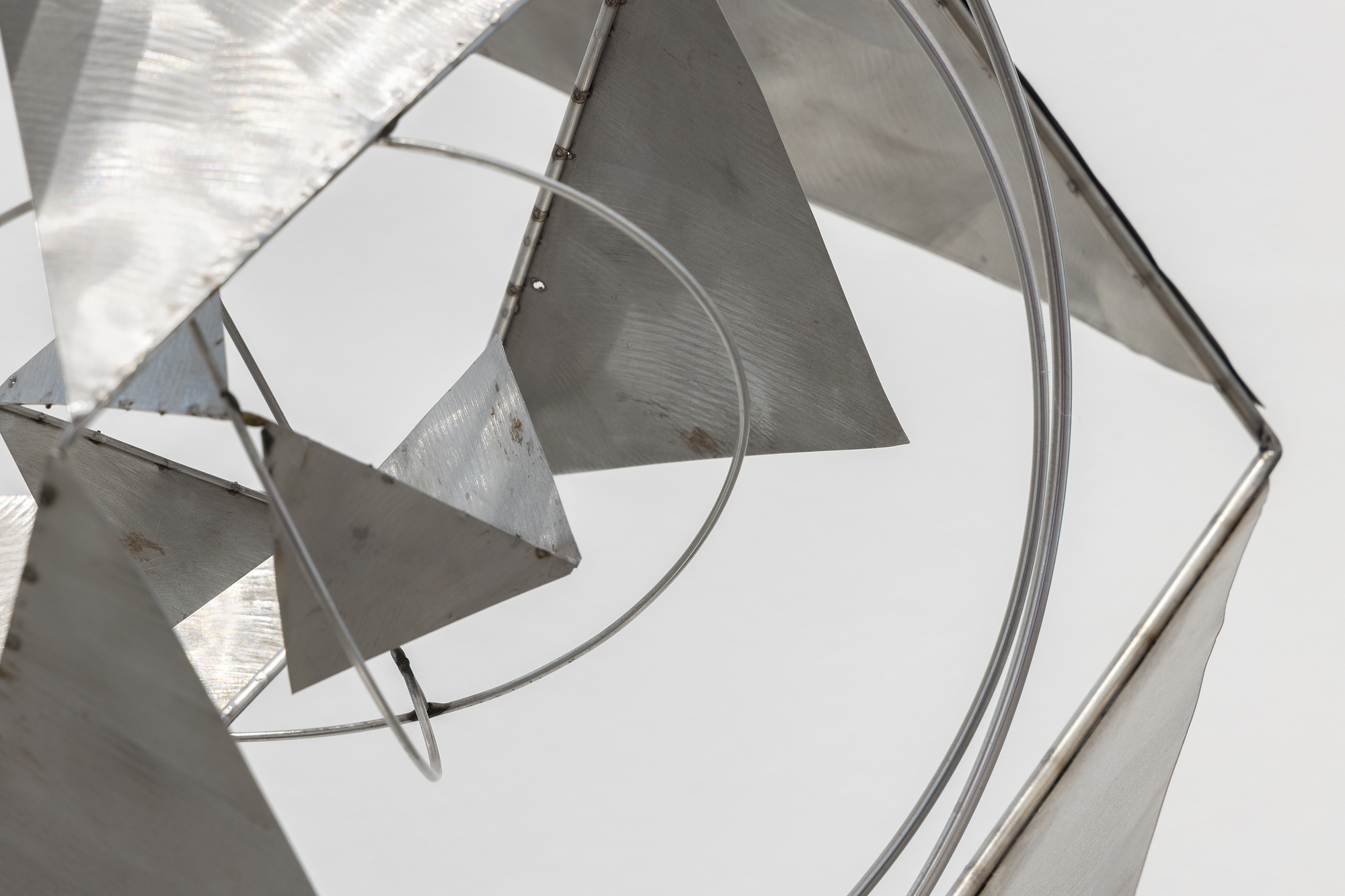 GEORGE RICKEY - Space Churn with Squares - kinetic sculpture in stainless steel - 35 1/2 x 20 x 13 in.